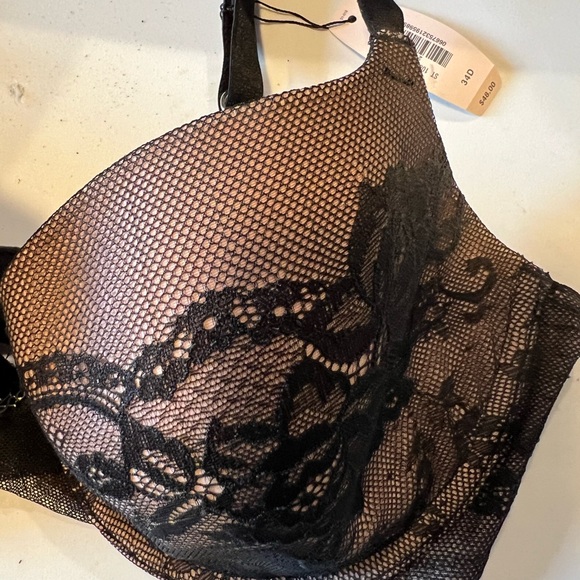 Victoria’s Secret Black lace bra size 34D - Picture 3 of 7